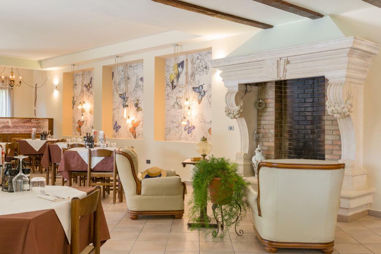 Hotel Corte Dal Castello Lazise Kültér fotó