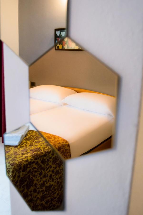 Hotel Corte Dal Castello Lazise Kültér fotó